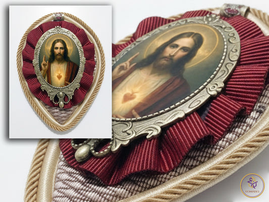 Caramba / Broche del Sagrado Corazón de Jesus